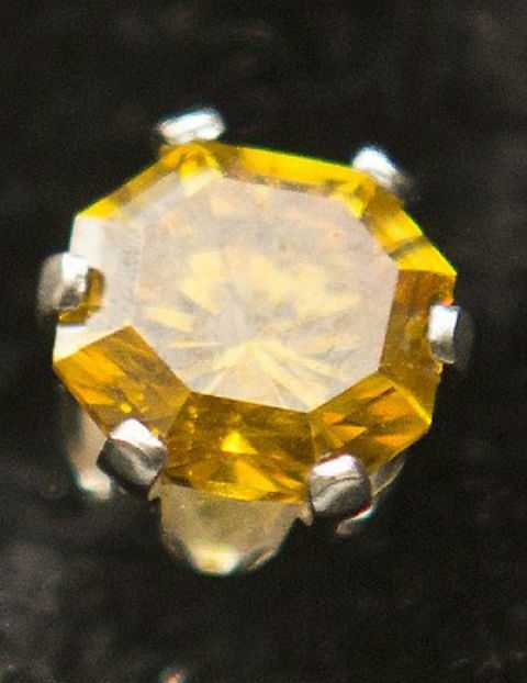 Вдова превратила прах своего покойного мужа в дорогостоящий бриллиант Glynis Barnett husband ashes gem, алмаз бриллиант прах мужа, Вдова превратила прах мужа в бриллиант