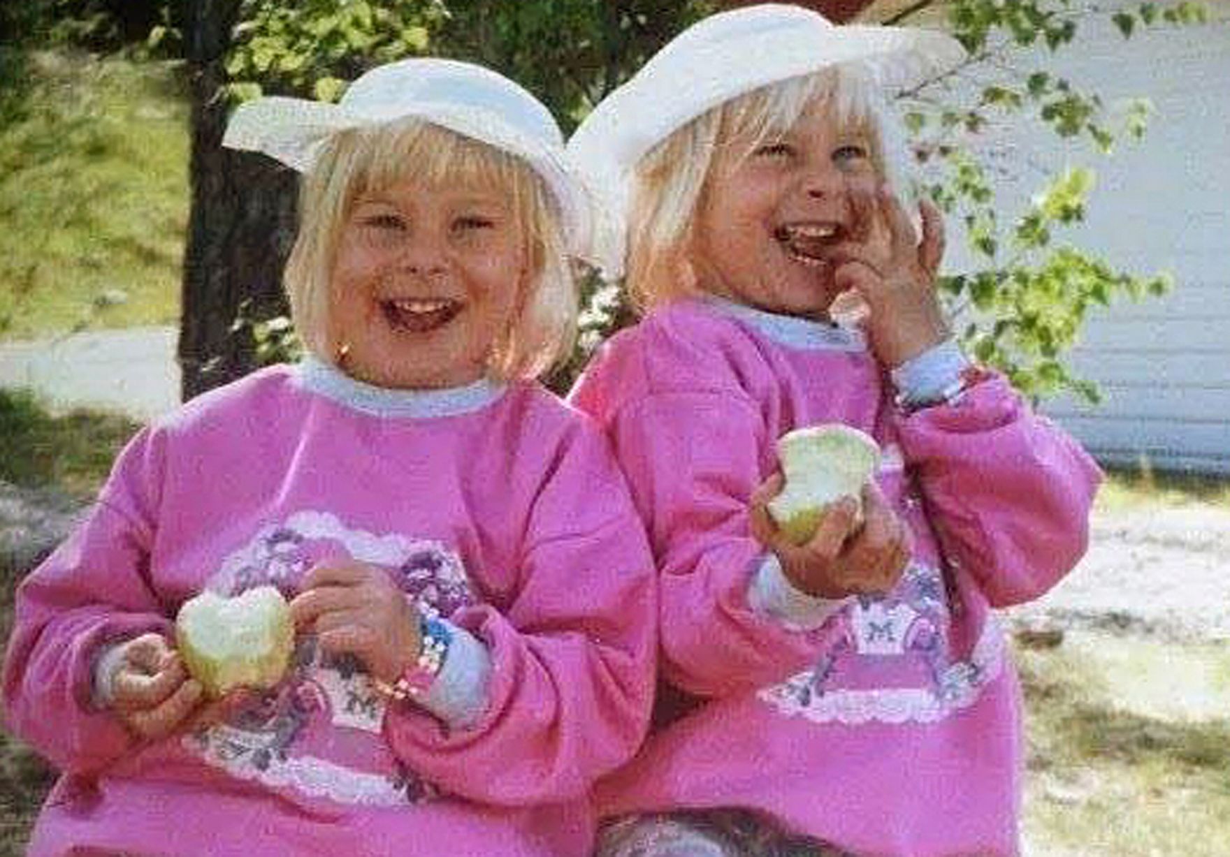 Emma and Sara Koponen, близняшки Сара и Эмма Копонен, близнецы пластические операции 