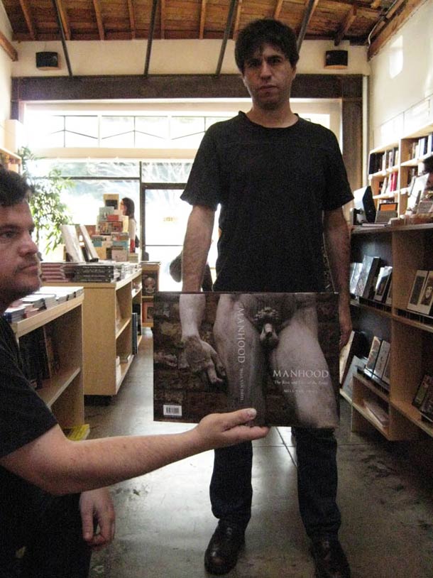 Обожки книг, проект, Corpus Libris,  Эмили Пуллен, Emily Pullen, продавец книг