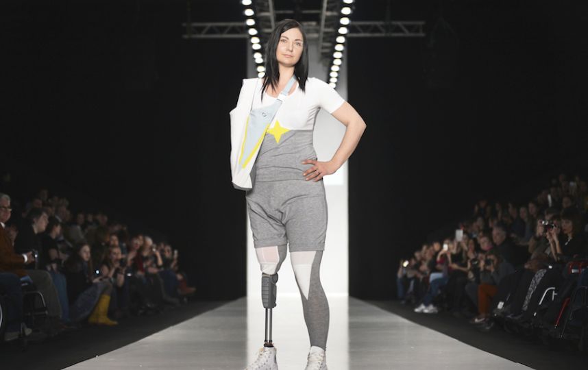 Российский показ мод для людей с ограниченными возможностями Bezgraniz Couture 2014, мода для инвалидов, показ мод для людей с ограниченными возможностями