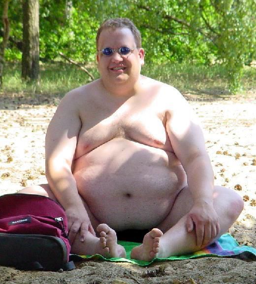 fat man, толстые мужчины, мужчины на пляжах, мужской живот. 