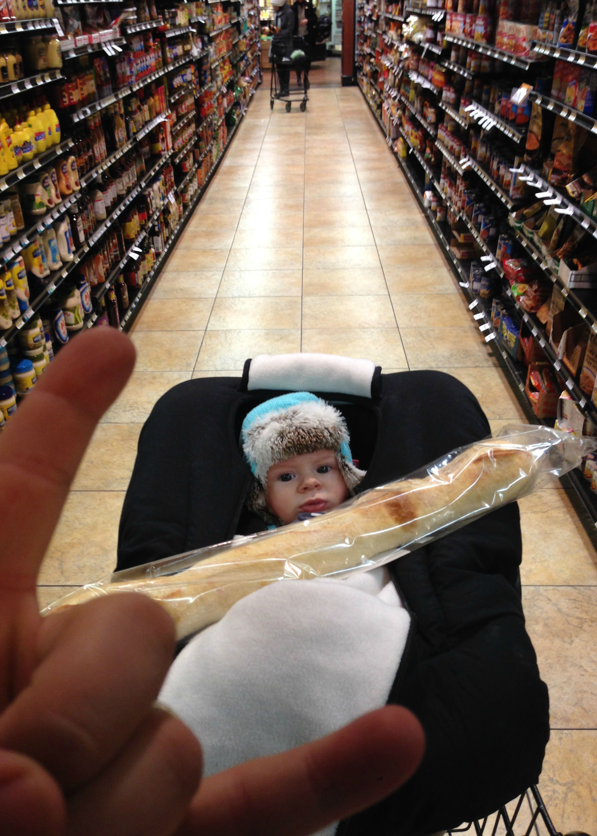 Папа металлист, фотограф Брайан Реда, Brian Reda, рок жест коза, ребенок возле медведя