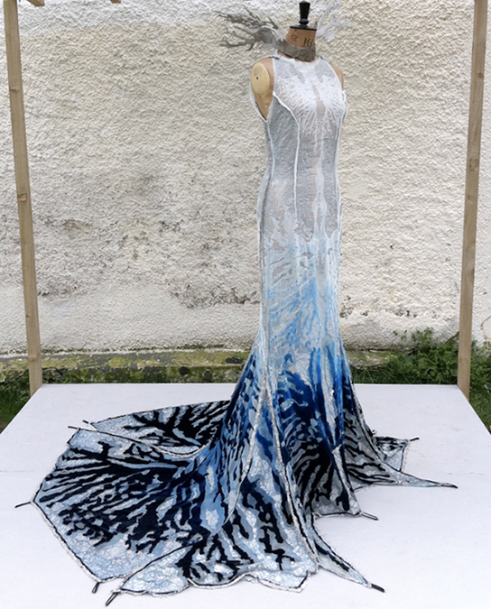 умная одежда, одежда из будущего, инновационная одежда