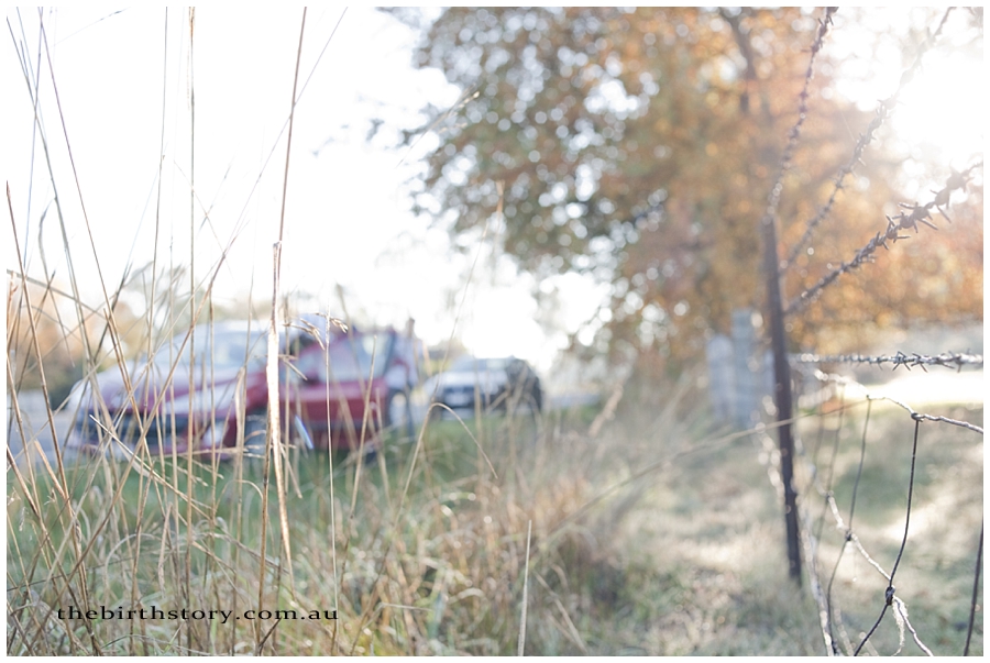 Женщина родила ребенка в машине по дороге в больницу Коринн Синэйтл, Corinne Cinatl, родила ребенка в машине, фотограф Бреанна Гравенер, Breanna Gravener