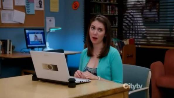 пасхальные яйца в фильмах, скрытые послания в фильмах, режиссер скрытые послания в кино