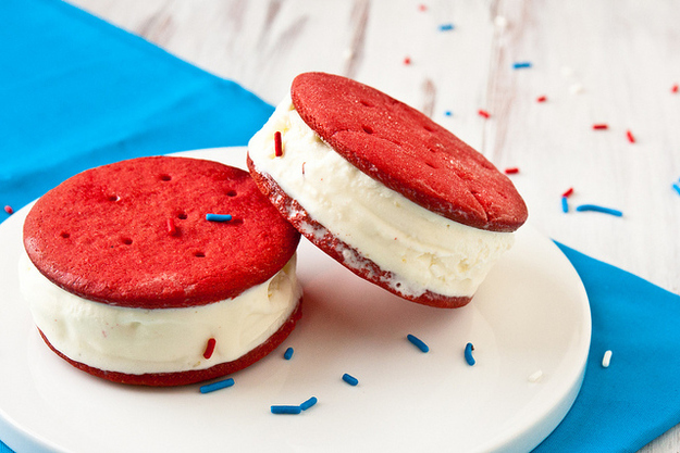 Красные десерты, ко Дню святого Валентина