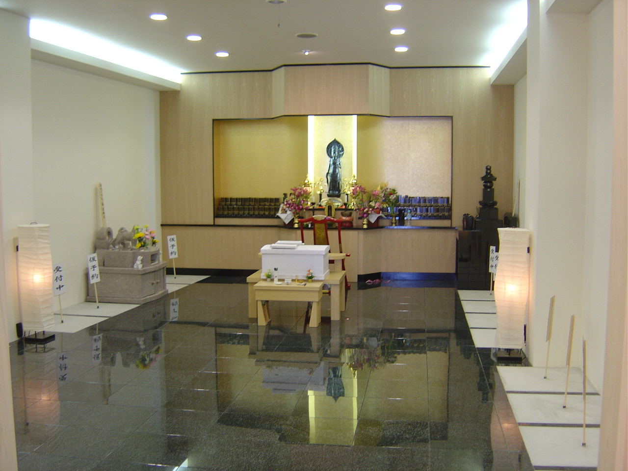 Как работает похоронное бюро для животных в Токио похоронное бюро для животных, ритуальные услуги для животных, похоронное бюро Токио