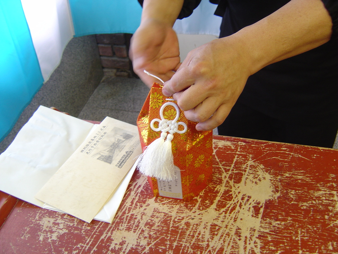 Как работает похоронное бюро для животных в Токио похоронное бюро для животных, ритуальные услуги для животных, похоронное бюро Токио