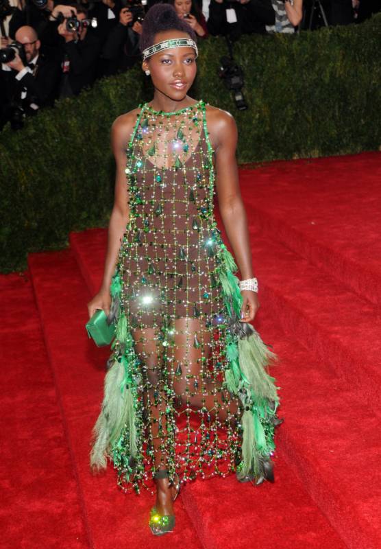 Самые нелепые наряды звёзд Голливуда, нелепые наряды звёзд 