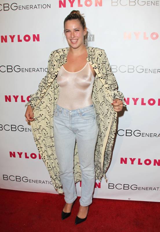 Самые нелепые наряды звёзд Голливуда, нелепые наряды звёзд 