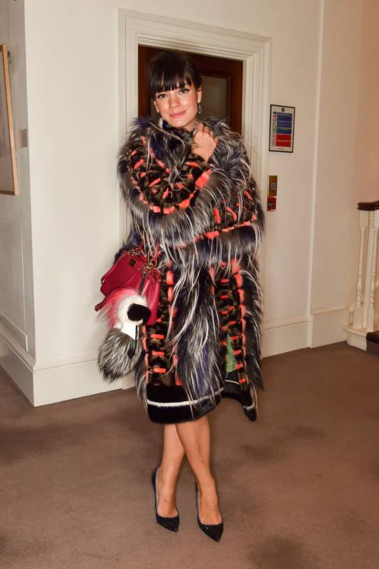 Самые нелепые наряды звёзд Голливуда, нелепые наряды звёзд 