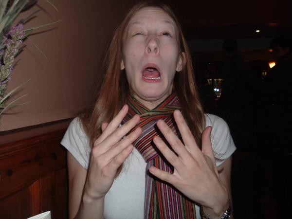 Смешные фотографии людей и животных, сделанные в момент чиханья фото во время чиханья, люди чихающие, животные чихают