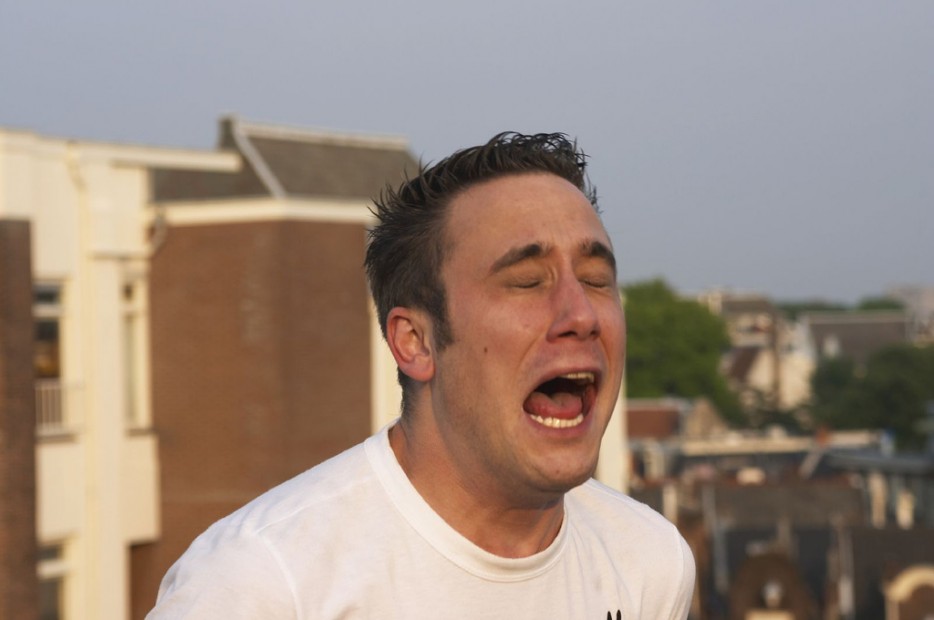 Смешные фотографии людей и животных, сделанные в момент чиханья фото во время чиханья, люди чихающие, животные чихают