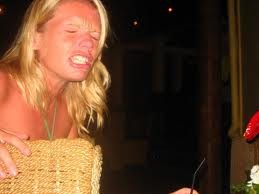 Смешные фотографии людей и животных, сделанные в момент чиханья фото во время чиханья, люди чихающие, животные чихают