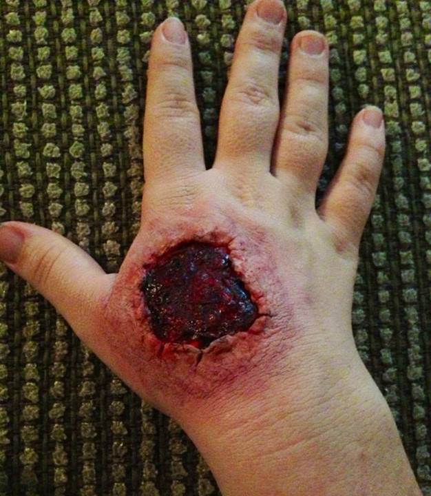 макияж  раны, визажист настоящие раны, грим кровавые раны