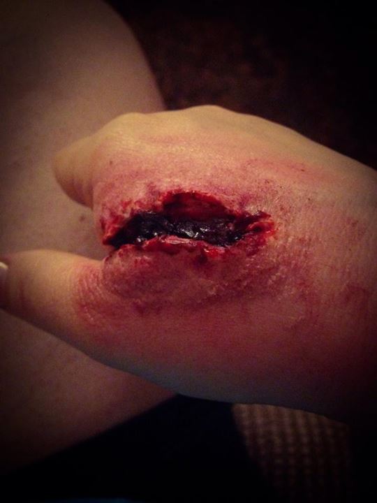 макияж  раны, визажист настоящие раны, грим кровавые раны