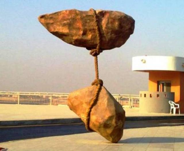 физика ломает сознание, трюки с законами физики, физика фотографии