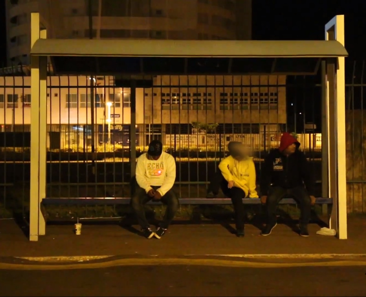 розыгрыш, убийство на остановке, убили на остановке шутка