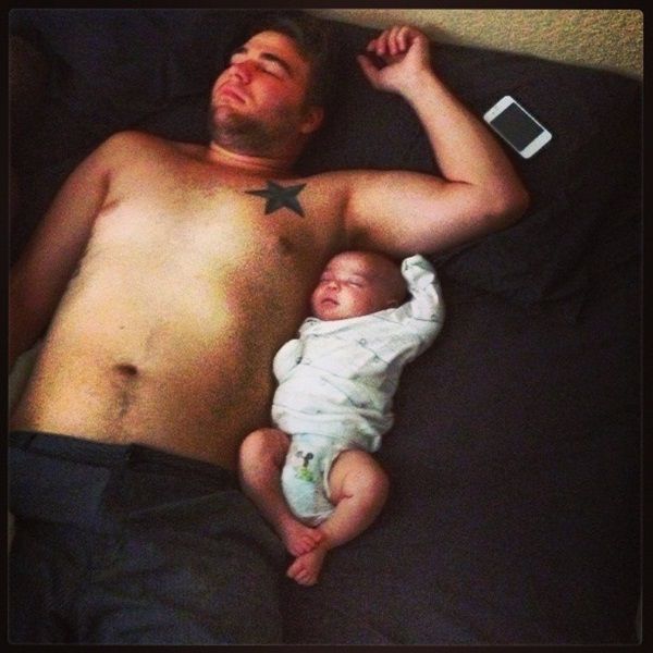 что яблочко от яблони недалеко падает, кровная связь, дети как родители, дети похожие на своих родителей