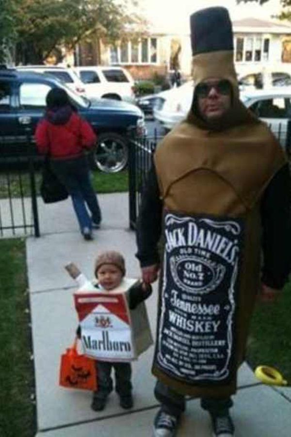 что яблочко от яблони недалеко падает, кровная связь, дети как родители, дети похожие на своих родителей