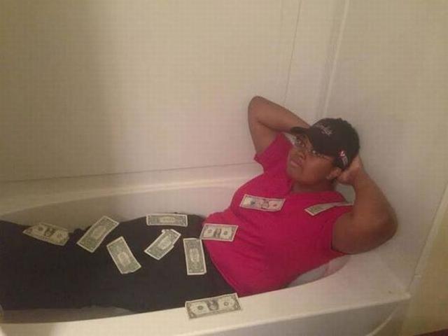 Странные снимки, фотографии не поддающиеся объяснению, странные смешные люди