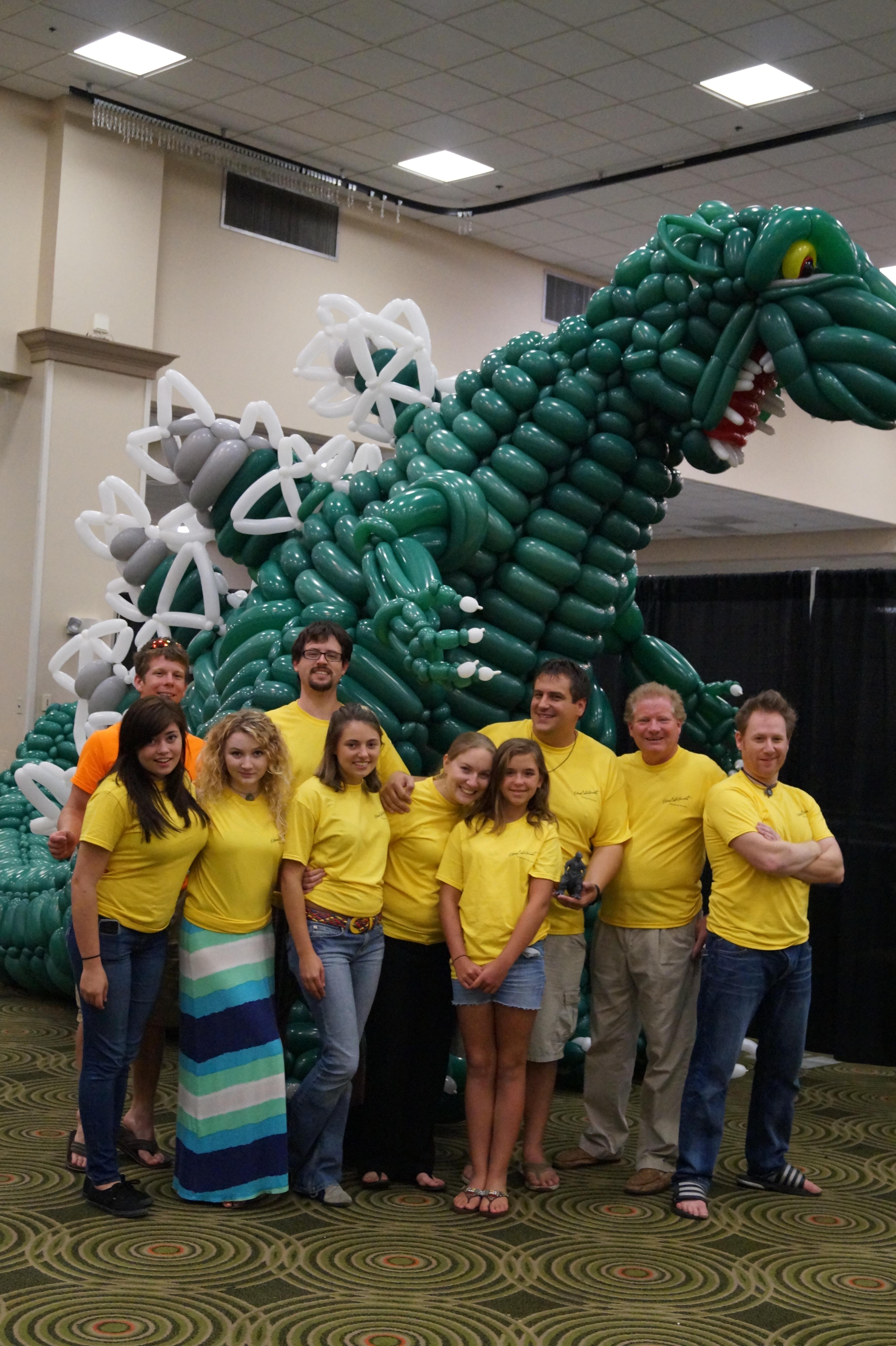 Годзилла из воздушных шариков, Годзилла 2500 воздушных шариков