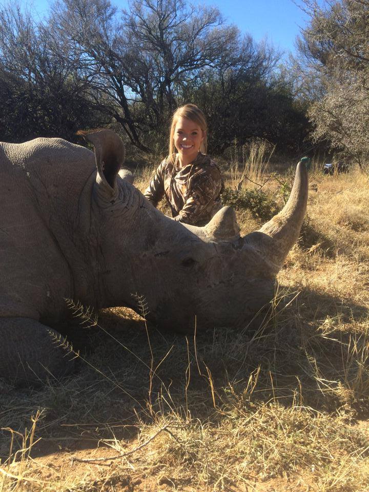 Жестокое хобби кровожадной болельщицы Кендалл Джонс Kendall Jones Кендалл Джонс, Жестокое хобби Кендалл Джонс