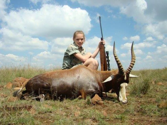 Жестокое хобби кровожадной болельщицы Кендалл Джонс Kendall Jones Кендалл Джонс, Жестокое хобби Кендалл Джонс