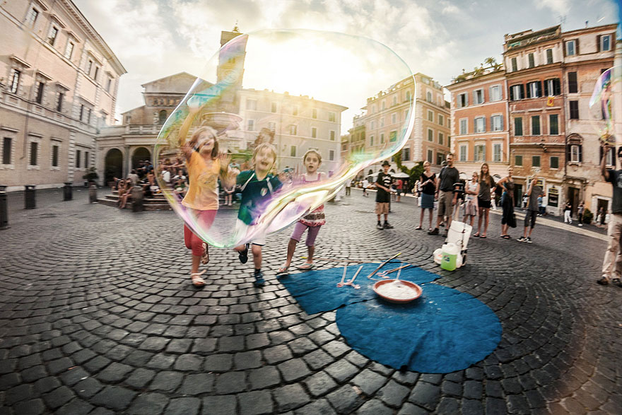 играющие дети со всего света, фото дети играют, счастливое детство фото