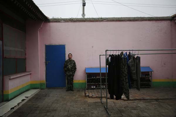 Как в Китае борются с интернет-зависимостью борьба с интернет зависимостью Китай, лагеря центры для лечения интернет зависимости