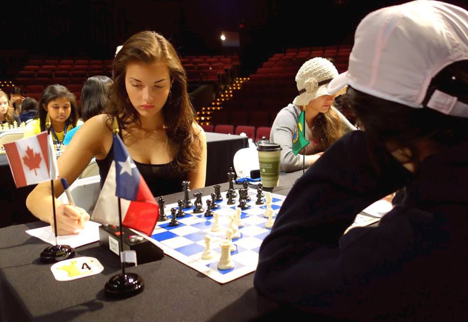 Александра Ботез - самая ceкcyaльная шахматистка в мире 