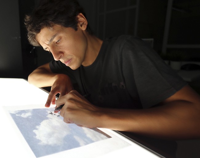 Превращает облака в персонажей, Мартин Фейхоо, Martín Feijo