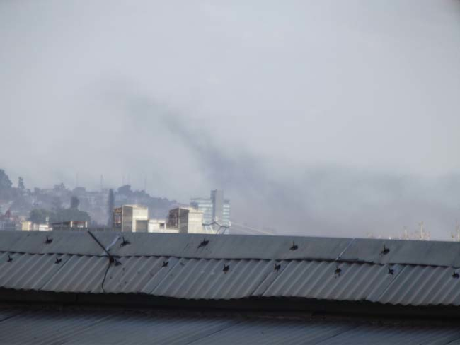 Полчища саранчи затмили небо Мадагаскара Полчища саранчи, саранча небо Антананариву, саранча в небе Мадагаскар