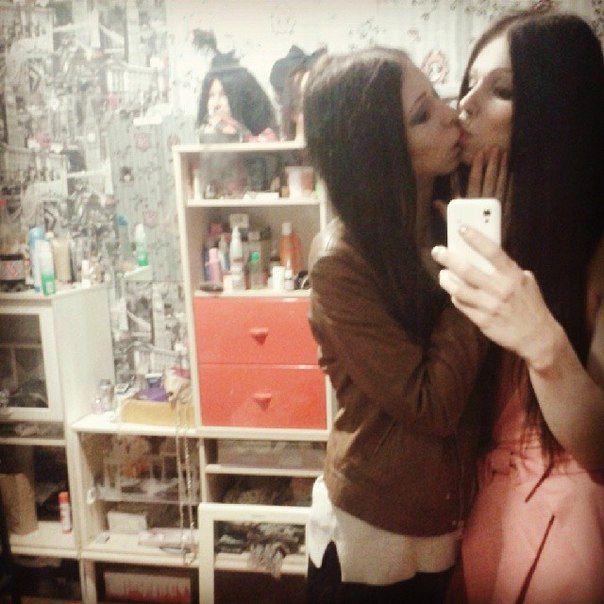 московские, парни, не отличить от девушек, андрогины, макияж