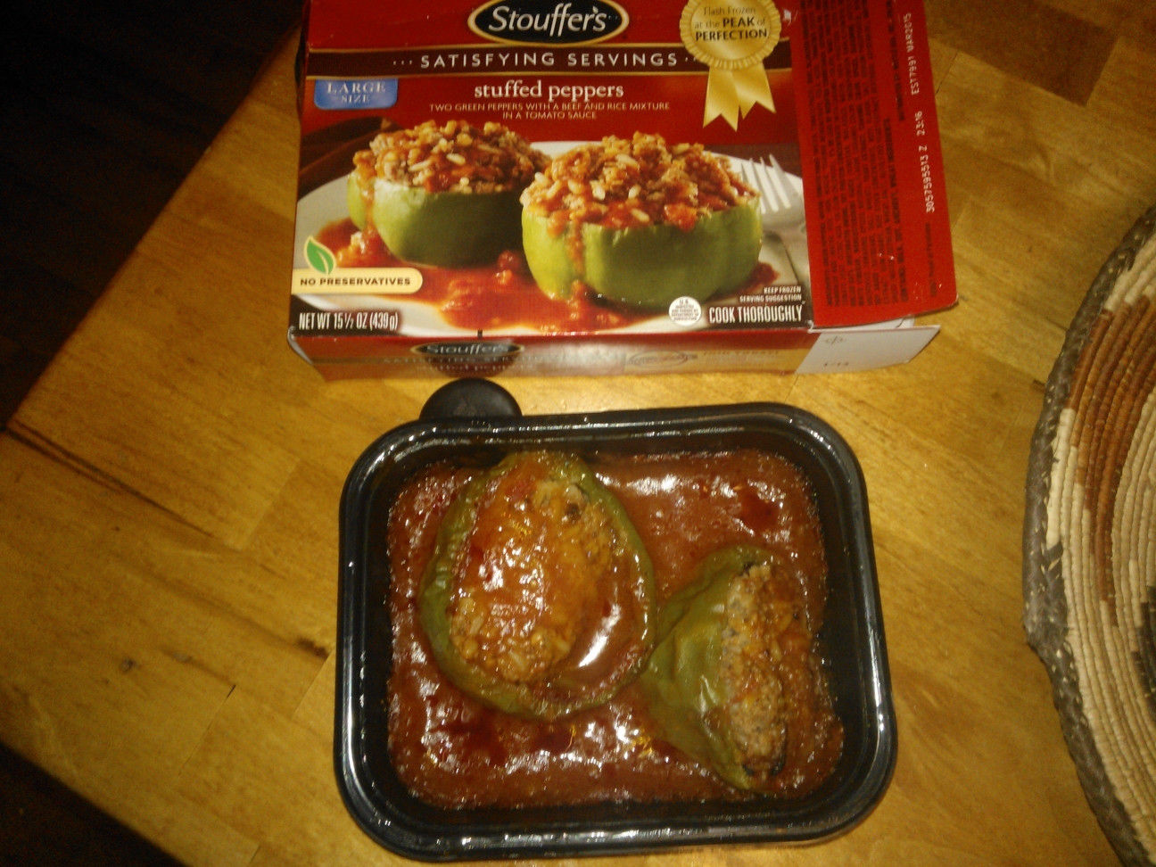 реклама врет, не верить всему что пишут, ложная реклама, надписи