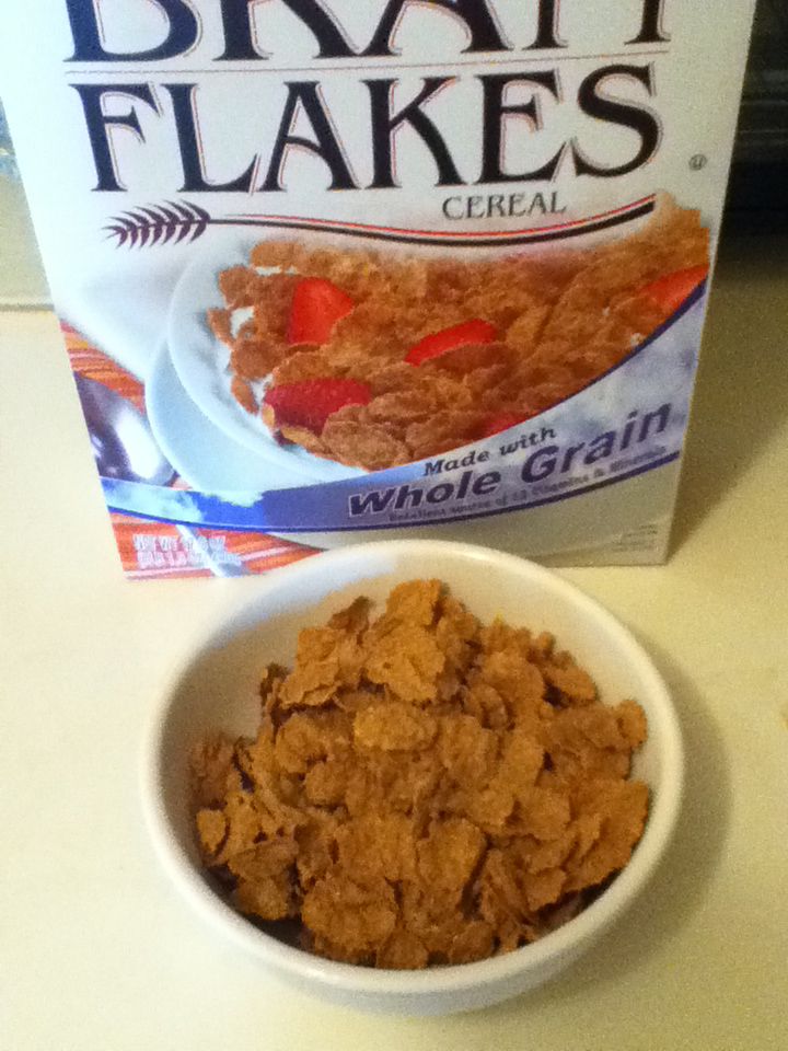 реклама врет, не верить всему что пишут, ложная реклама, надписи