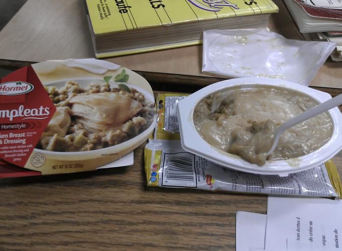 реклама врет, не верить всему что пишут, ложная реклама, надписи