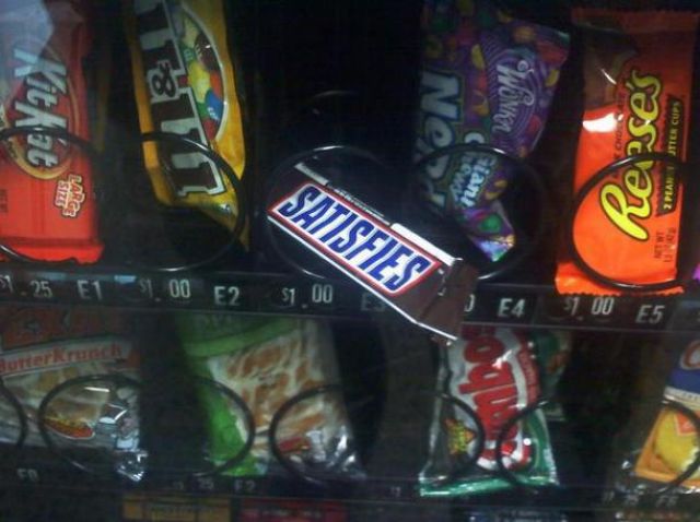 реклама врет, не верить всему что пишут, ложная реклама, надписи