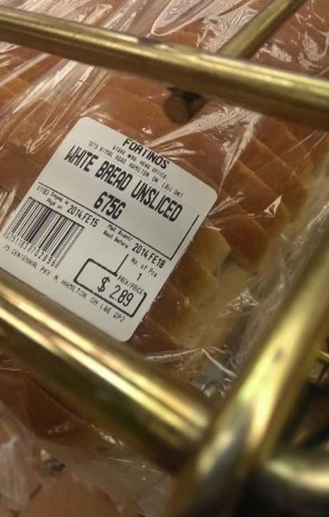 реклама врет, не верить всему что пишут, ложная реклама, надписи