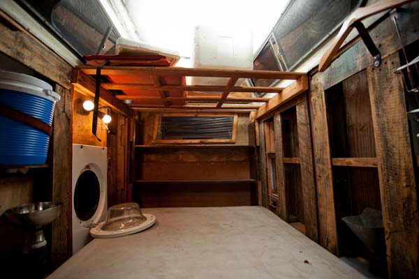 маленькие передвижные дома для бездомных, дома для бездомных из мусора, Грегори Клейн, Gregory Kloehn