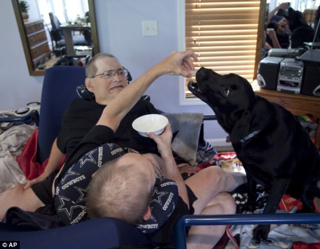 Ронни и Донни - самые старые сиамские близнецы из ныне живущих Ronnie Donnie Galyon, Ронни и Донни Гэлион, самые старые сиамские близнецы,