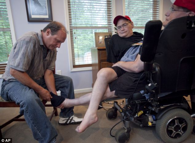 Ронни и Донни - самые старые сиамские близнецы из ныне живущих Ronnie Donnie Galyon, Ронни и Донни Гэлион, самые старые сиамские близнецы,