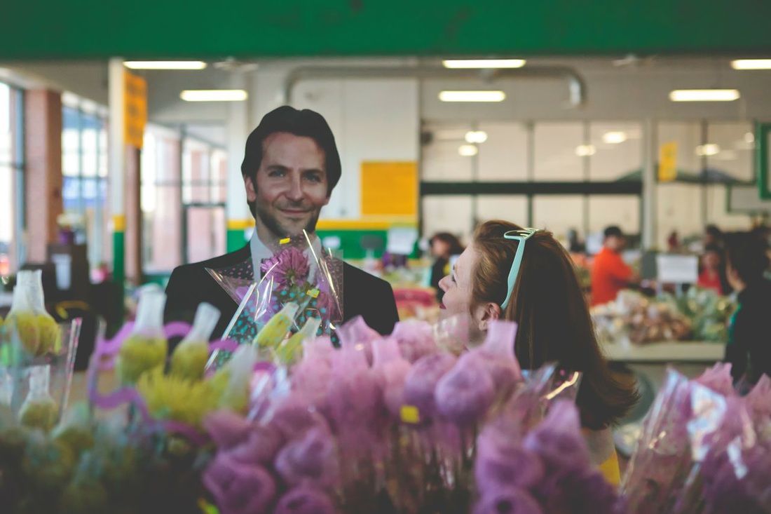 картонный Брэдли Купер, Даниэль Дэвис, Danielle Davis, Сегодня с Брэдли,