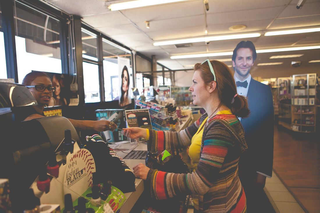 картонный Брэдли Купер, Даниэль Дэвис, Danielle Davis, Сегодня с Брэдли,