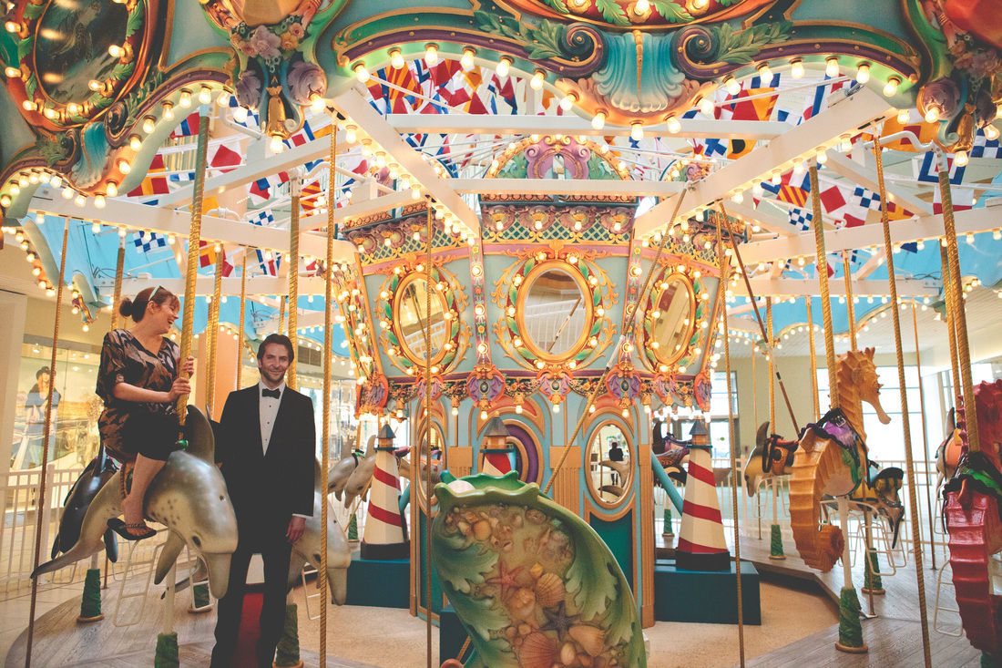 картонный Брэдли Купер, Даниэль Дэвис, Danielle Davis, Сегодня с Брэдли,