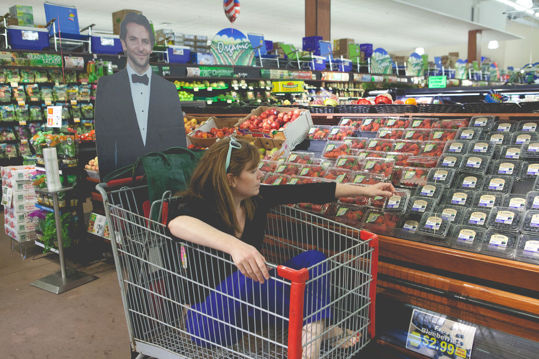 картонный Брэдли Купер, Даниэль Дэвис, Danielle Davis, Сегодня с Брэдли,