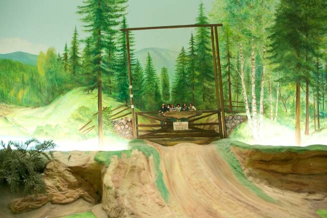 роскошщный бункер, бункер для аристократов, шикарное убежище, противоатомный 