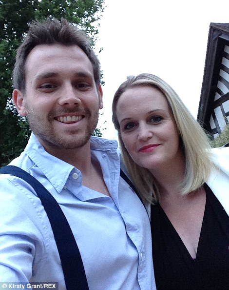 Ребенок обгадил во время съемки, обкакал папу во время съемки