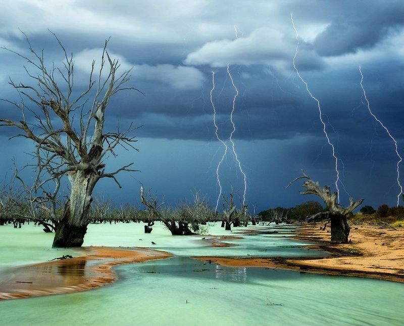 Надвигающиеся бури, надвигающийся шторм, красивые молнии, красивая гроза, мощь природы
