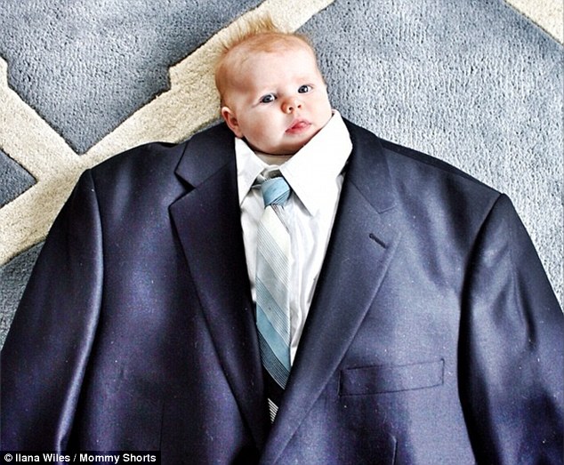 малыши одетые в костюмы взрослых, Baby Suiting, Mommy Shorts, дети в костюмах
